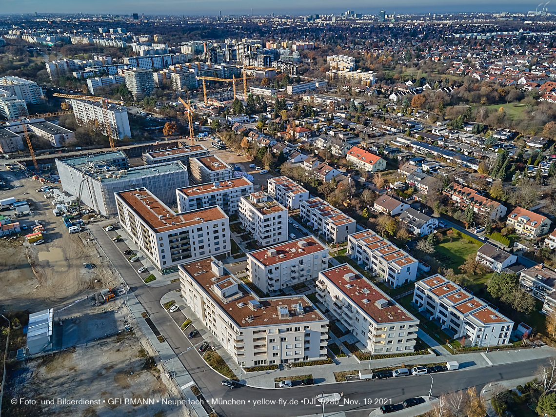 19.11.2021 - Luftbilder von der Baustelle Alexisquartier und Pandion Verde in Neuperlach 19.11.2021 - Luftbilder von der Baustelle Alexisquartier und Pandion Verde in Neuperlach